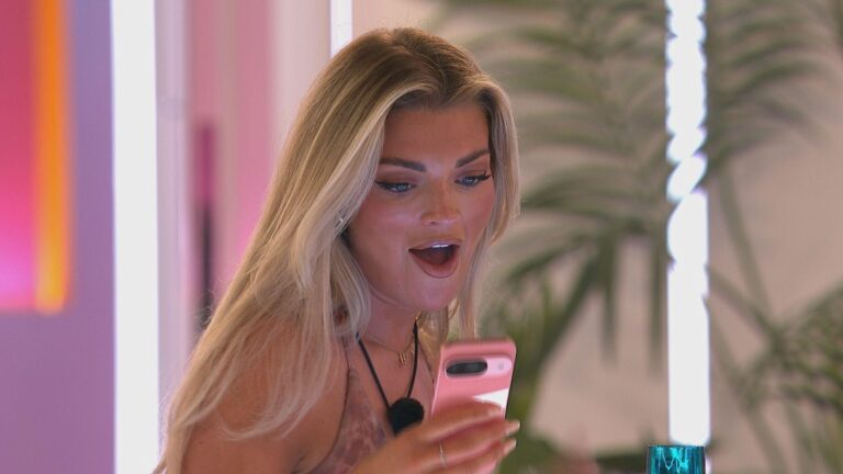Love Island Fans Shocked: Grace and Emma Secret Friends!